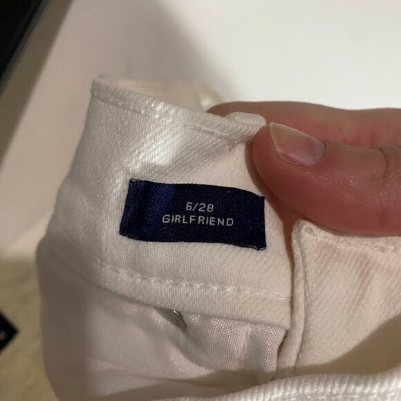 GAP Denim Girlfriend White Pants - Picture 6 of 6